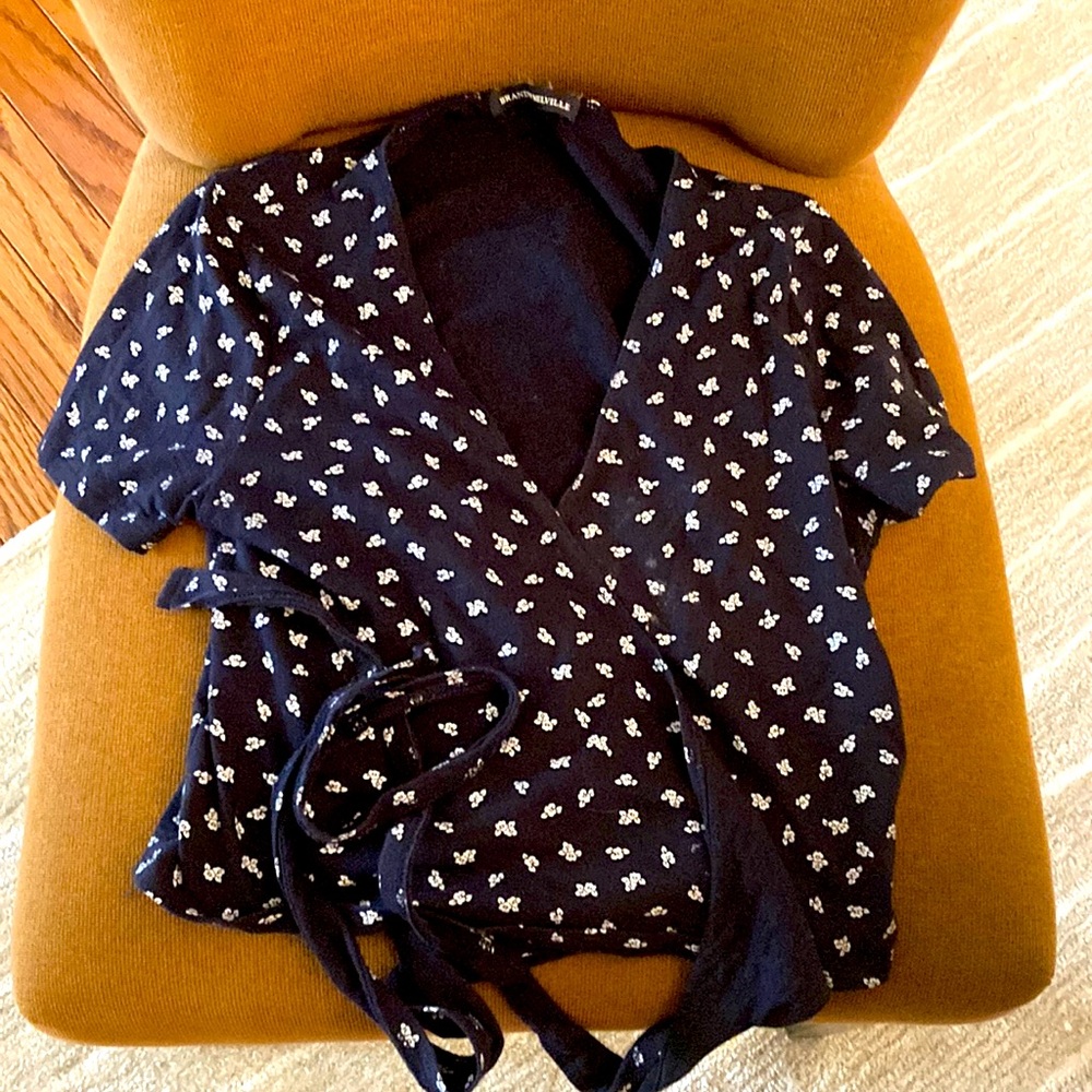 Brandy Melville flower patterned top